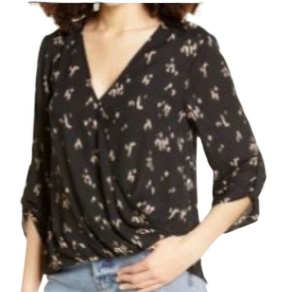 All in Favor Womens Print Faux Wrap Top‎ Front Blouse Small Black Taupe Smudge